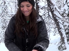 Delightful young babe reveals her oral abilities in the snow