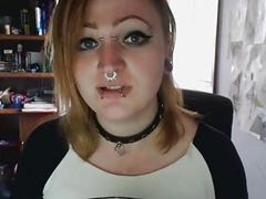 Nosering shemale bitch talks to the camera and looks cute