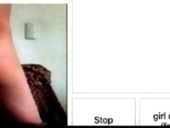 OMEGLE SEXY BRUNETTE LIKES TO SHOW HER BODY MORE THAN ONCE